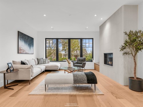 108 18Th Avenue W, Vancouver, BC 