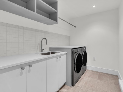 108 18Th Avenue W, Vancouver, BC 