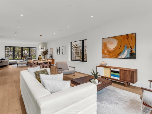 108 18Th Avenue W, Vancouver, BC 