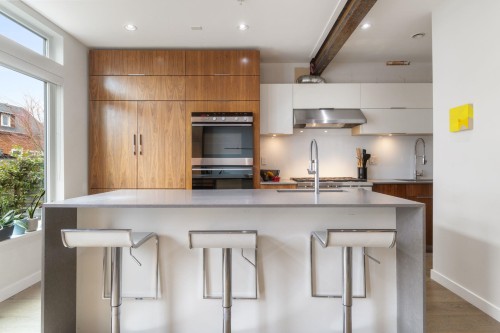 1928 Templeton Drive, Vancouver, BC 