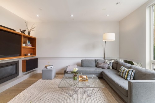 1928 Templeton Drive, Vancouver, BC 