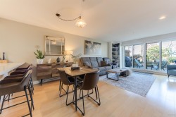 6-2150 Se Marine Drive  Vancouver, BC V5P 2S1