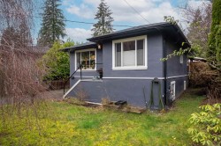 518 23rd Street W North Vancouver, BC V7M 2B9