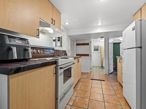 3039 Grant Street, Vancouver, BC 