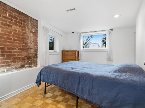 3039 Grant Street, Vancouver, BC 