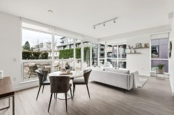 372-438 King Edward Avenue W Vancouver, BC V5Y 0M5