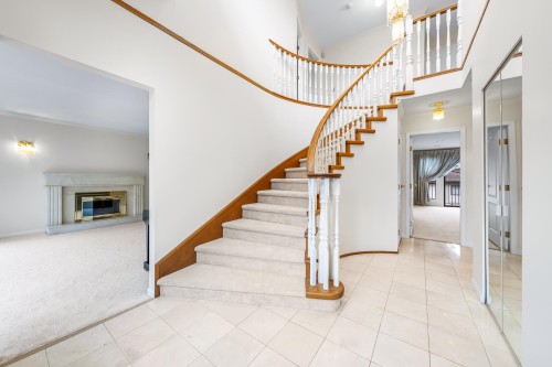 2291 40Th Avenue E, Vancouver, BC 