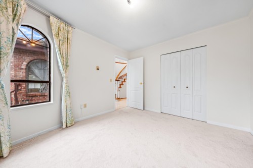 2291 40Th Avenue E, Vancouver, BC 