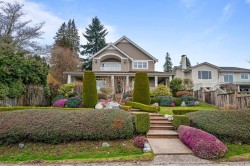 2185 Lawson Avenue  West Vancouver, BC V7V 2E1