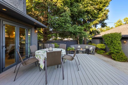 2318 Oliver Crescent, Vancouver, BC 