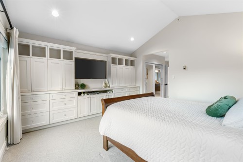 2318 Oliver Crescent, Vancouver, BC 