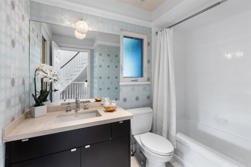 2318 Oliver Crescent, Vancouver, BC 