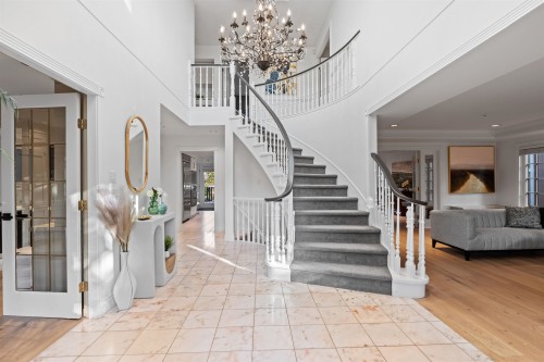 2318 Oliver Crescent, Vancouver, BC 