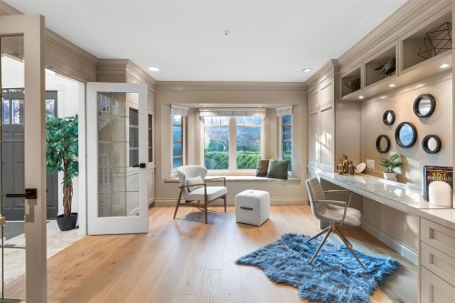 2318 Oliver Crescent, Vancouver, BC 