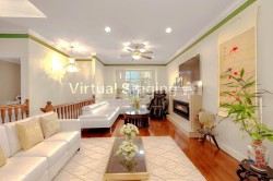 2643 8th Avenue E Vancouver, BC V5M 1W4