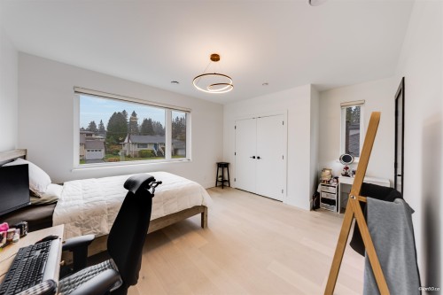 710 Ivy Avenue, Coquitlam, BC 