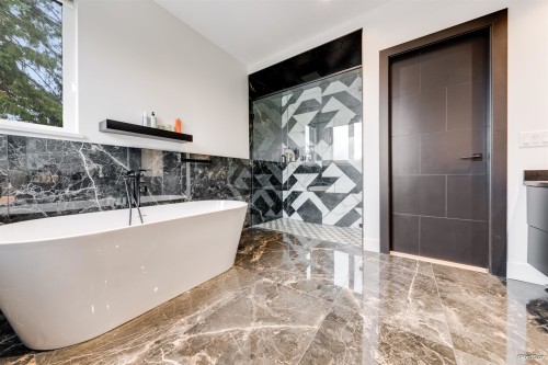 710 Ivy Avenue, Coquitlam, BC 