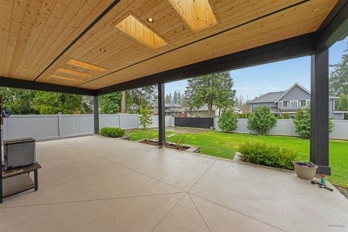 710 Ivy Avenue, Coquitlam, BC 