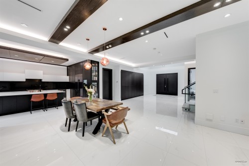 710 Ivy Avenue, Coquitlam, BC 