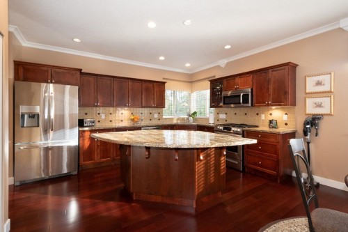 3 Maple Drive, Port Moody, BC 