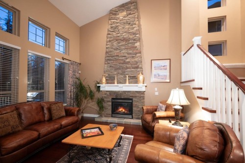 3 Maple Drive, Port Moody, BC 