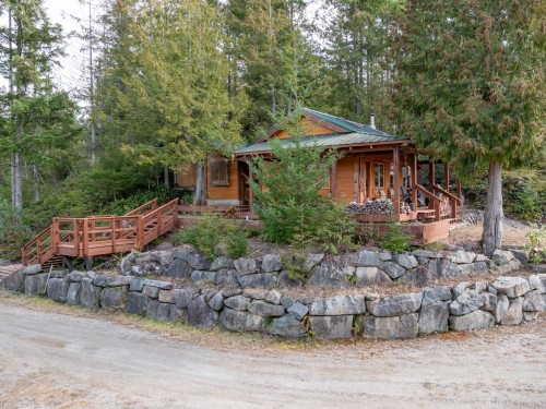 9305 Stephens Way, Halfmoon Bay, BC 