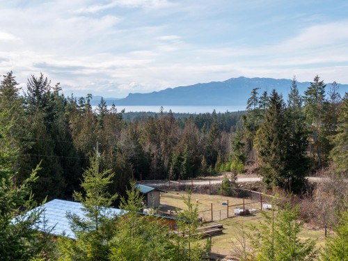 9305 Stephens Way, Halfmoon Bay, BC 