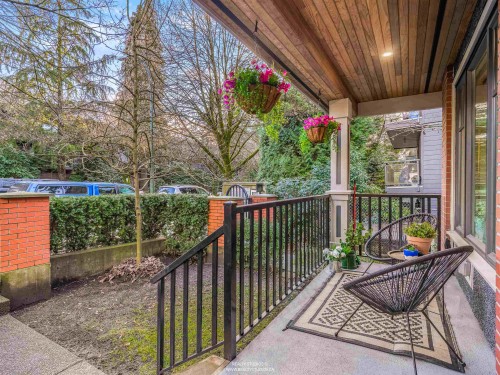 329 7Th Avenue E, Vancouver, BC 