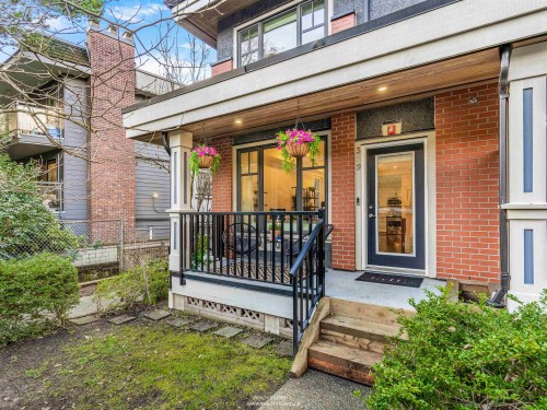 329 7Th Avenue E, Vancouver, BC 