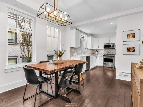 329 7Th Avenue E, Vancouver, BC 