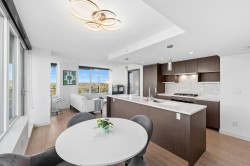 1702-3233 Ketcheson Road  Richmond, BC V6X 0R3