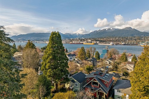 2798 Yale Street, Vancouver, BC 