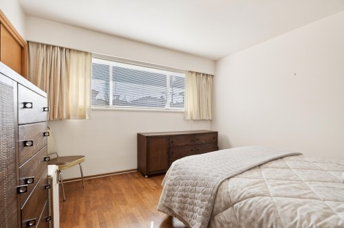 3180 3Rd Avenue E, Vancouver, BC 