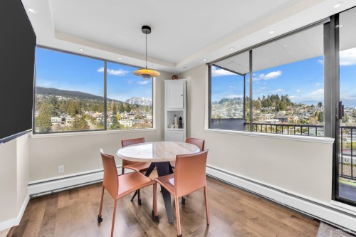 905-555 13Th Street, West Vancouver, BC 