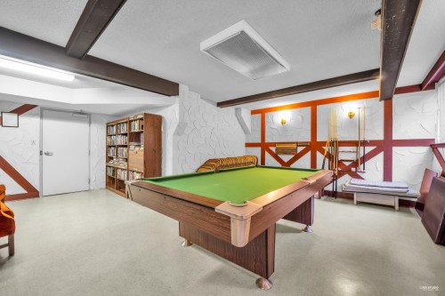905-555 13Th Street, West Vancouver, BC 