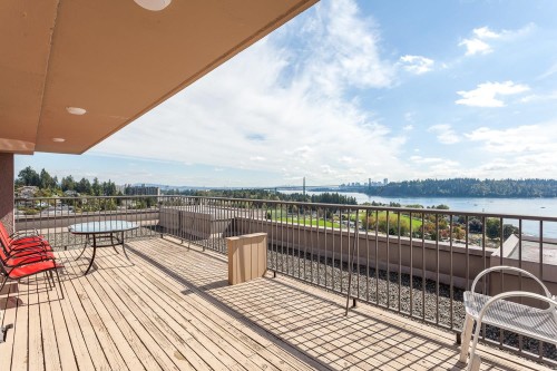 905-555 13Th Street, West Vancouver, BC 