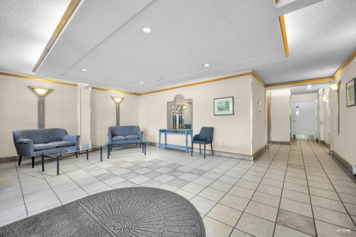 905-555 13Th Street, West Vancouver, BC 