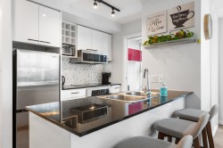 908-668 Citadel Parade  Vancouver, BC V6B 1W6