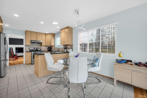 1006 Sinclair Street, West Vancouver, BC 