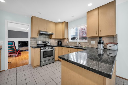 1006 Sinclair Street, West Vancouver, BC 
