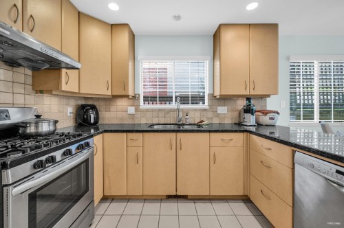 1006 Sinclair Street, West Vancouver, BC 