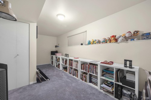 1006 Sinclair Street, West Vancouver, BC 