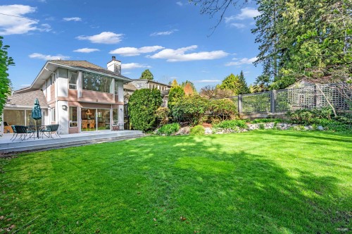 1006 Sinclair Street, West Vancouver, BC 