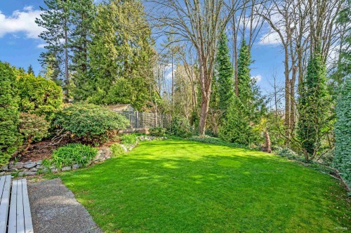 1006 Sinclair Street, West Vancouver, BC 