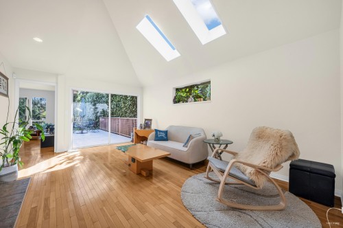 1006 Sinclair Street, West Vancouver, BC 
