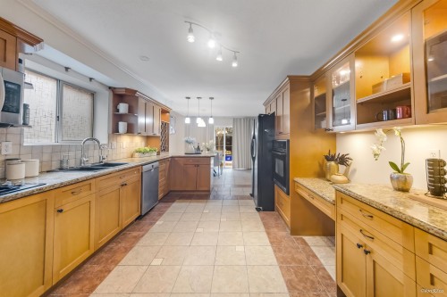 3657 29Th Avenue W, Vancouver, BC 