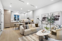 3277 Graveley Street  Vancouver, BC V5K 3K8