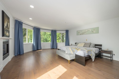 2757 Chelsea Court, West Vancouver, BC 