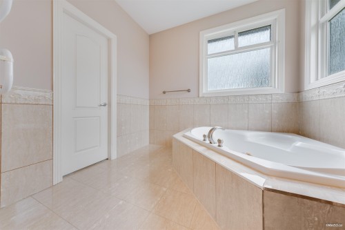 10051 Deagle Road, Richmond, BC 