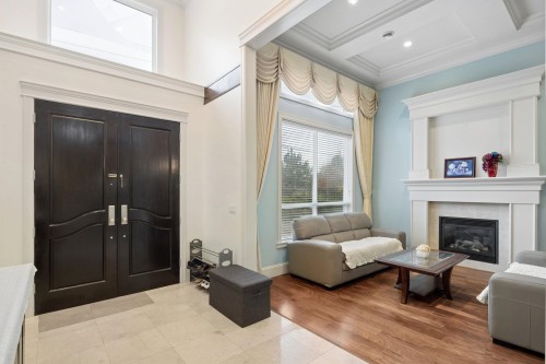 9551 Saunders Road, Richmond, BC 